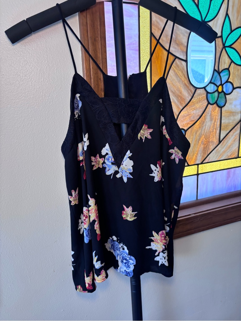 Express Black Floral Lace-Trim Camisole
